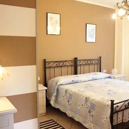 Oda ve Kahvaltı Cascina Rosa